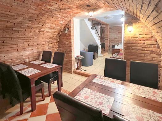 Sommelierka Apartment Valtice Ngoại thất bức ảnh