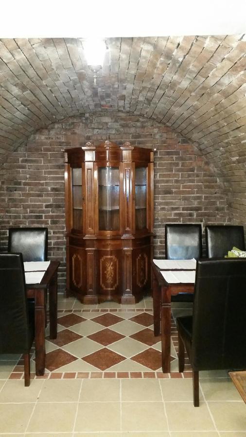 Sommelierka Apartment Valtice Ngoại thất bức ảnh